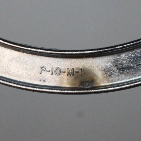 VTG CORNINGWARE METAL SERVING TRIVETS CASSEROLE CRADLE SET 2 P-11-M-1 & P-10-M-1 - Picture 10 of 11